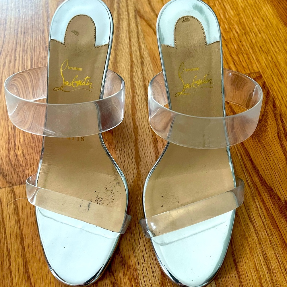 Christian Louboutin 37
